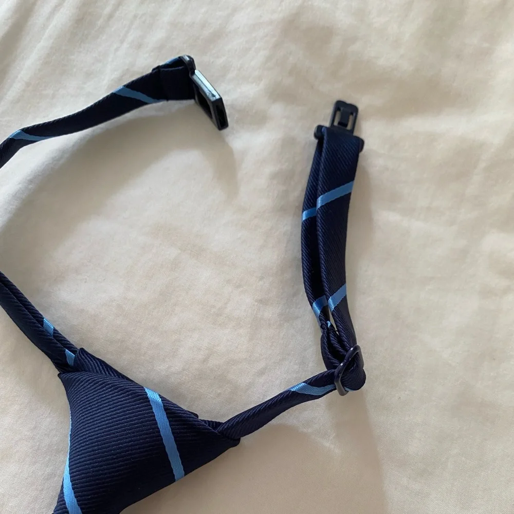 Boys blue adjustable neck tie